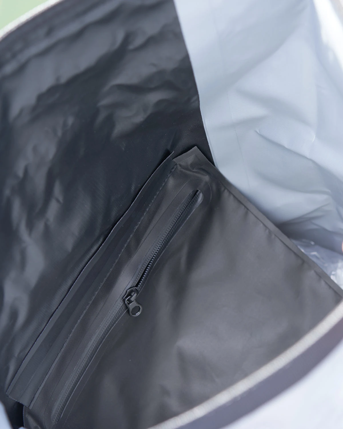 Waterproof Dry Backpack 35L - Image 4